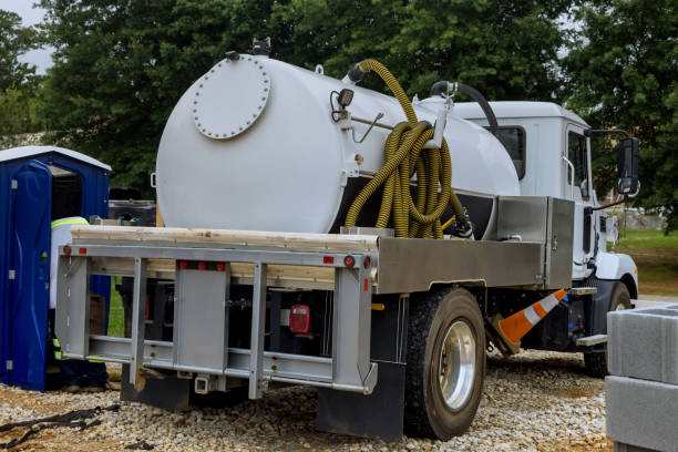 Best Portable restroom trailer rental  in Ottawa Hills, OH
